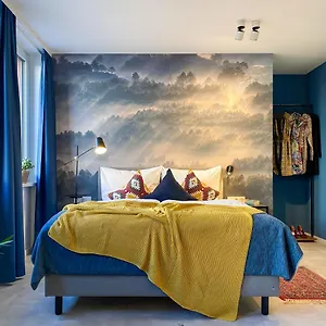https://astoria-apartments.com-bavaria.com