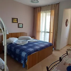https://villa-madani.albaniahotels.org